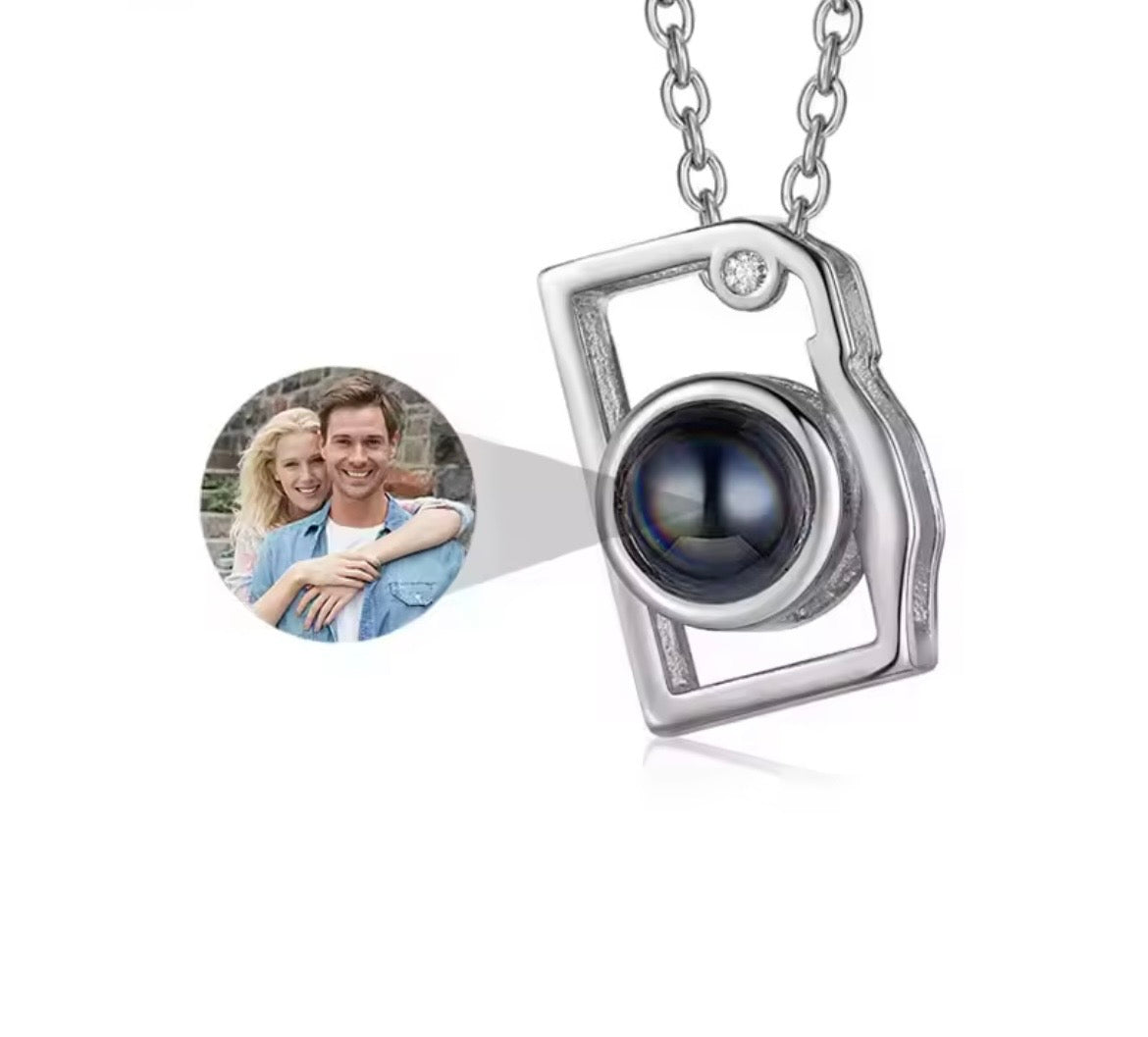 Collar Cámara Proyector 📷✨